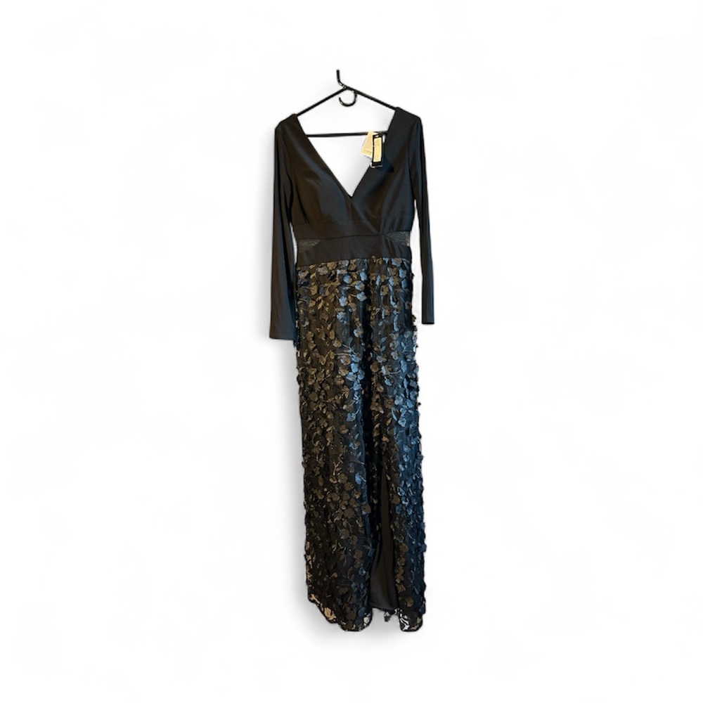 NWT Xscape Black Textured Evening Gown Size 10 - Picture 4 of 4